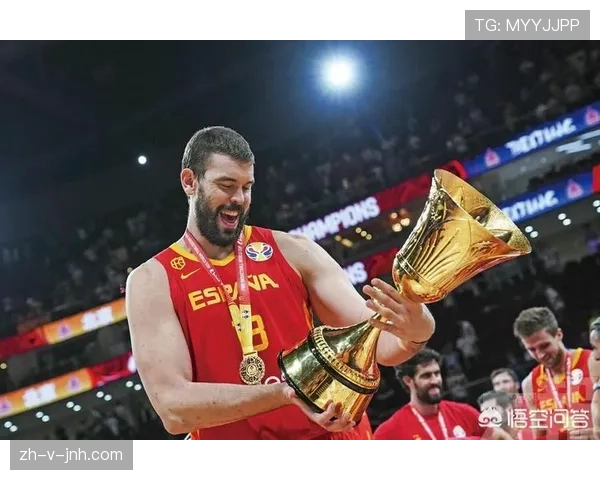 揭秘NBA与FIBA中对阻挡犯规判定的核心区别详解 揭秘NBA与FIBA中对阻挡犯规判定的核心区别详解